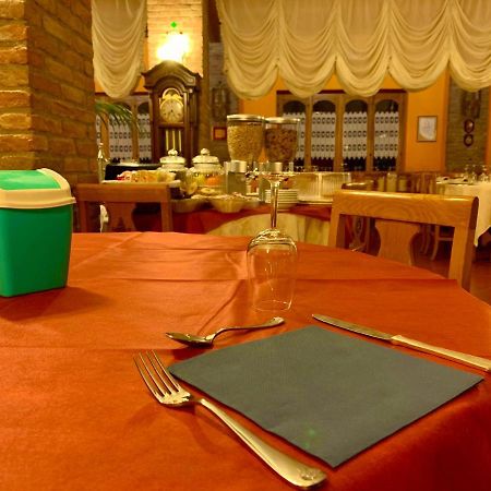הוילה Santa Giuletta Agriturismo Corte Montini מראה חיצוני תמונה