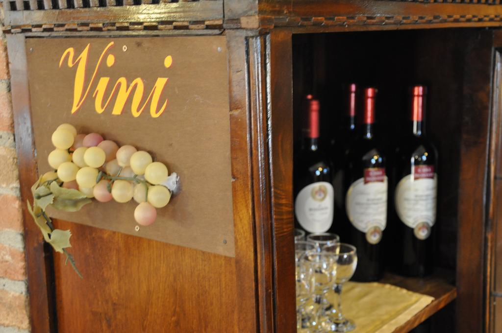 הוילה Santa Giuletta Agriturismo Corte Montini מראה חיצוני תמונה