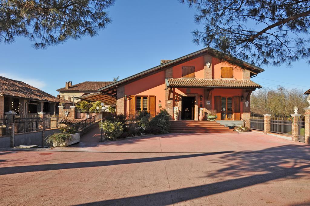 הוילה Santa Giuletta Agriturismo Corte Montini מראה חיצוני תמונה