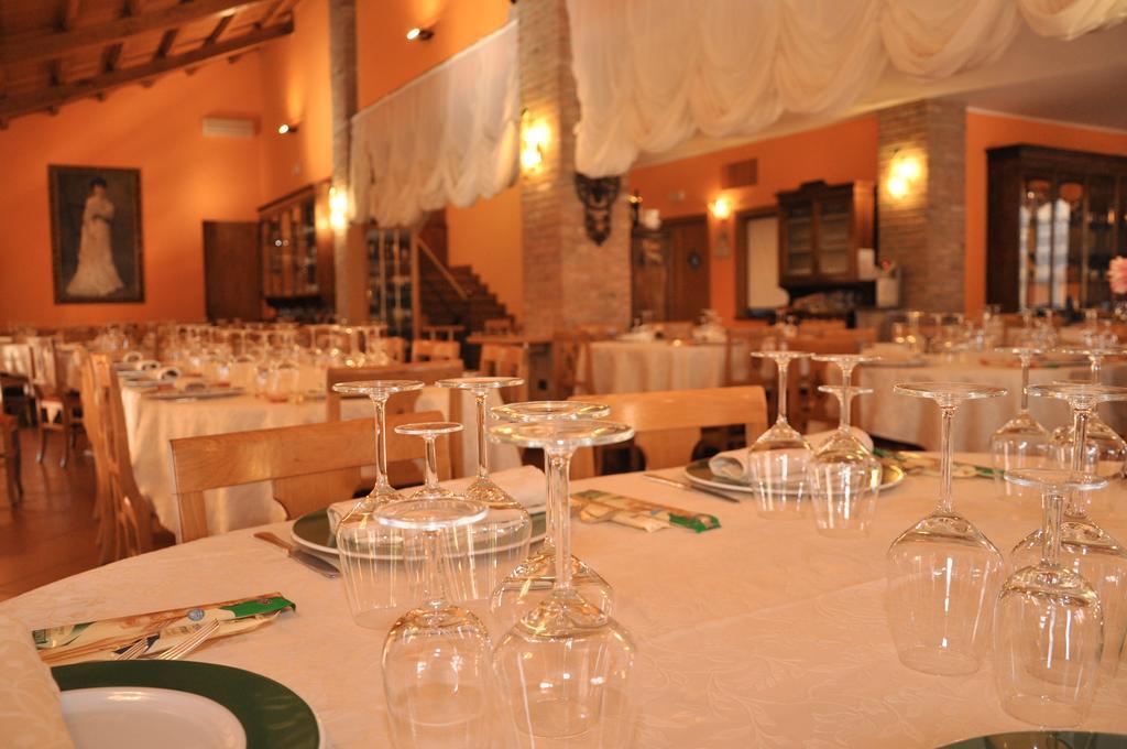 הוילה Santa Giuletta Agriturismo Corte Montini מראה חיצוני תמונה
