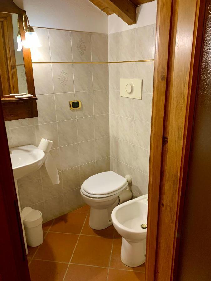 הוילה Santa Giuletta Agriturismo Corte Montini מראה חיצוני תמונה